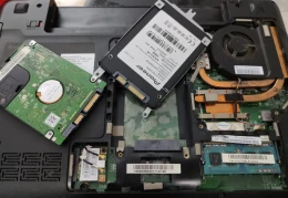 如何让蓝电E5PLUS行驶记录仪不再卡顿